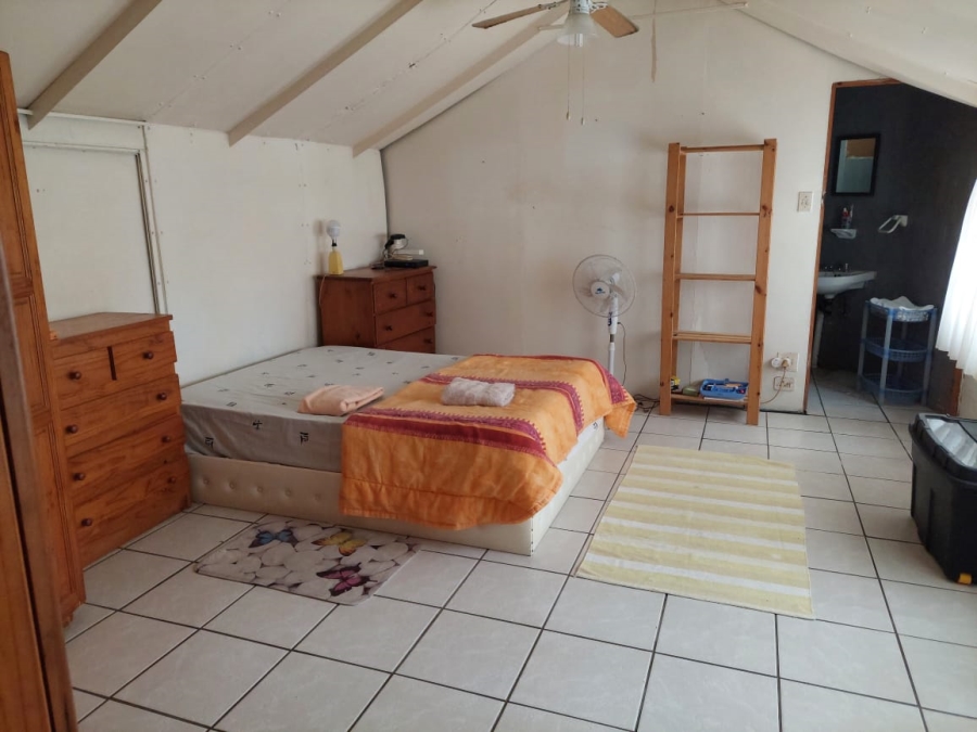 4 Bedroom Property for Sale in Christmas Rock Eastern Cape